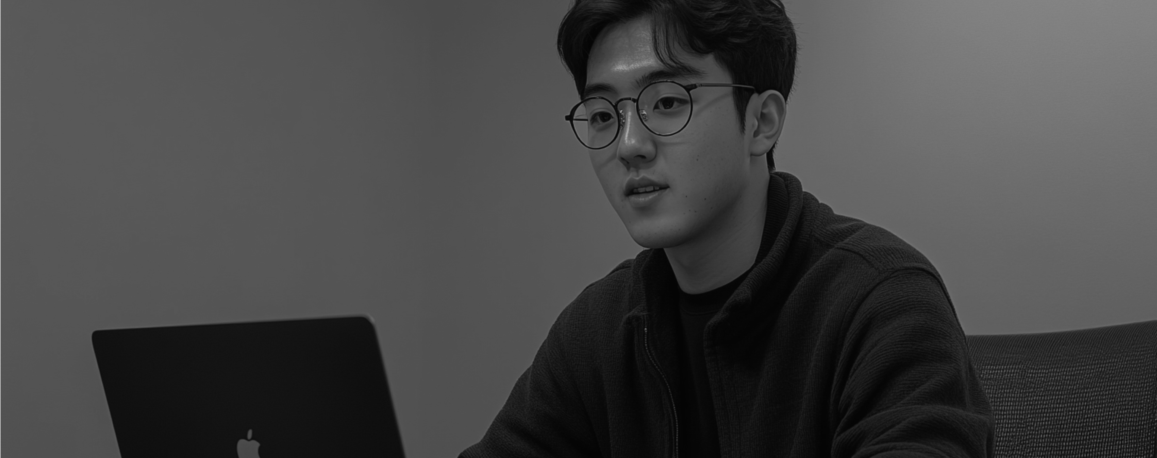 SEMO 팀원이 작업하는 모습